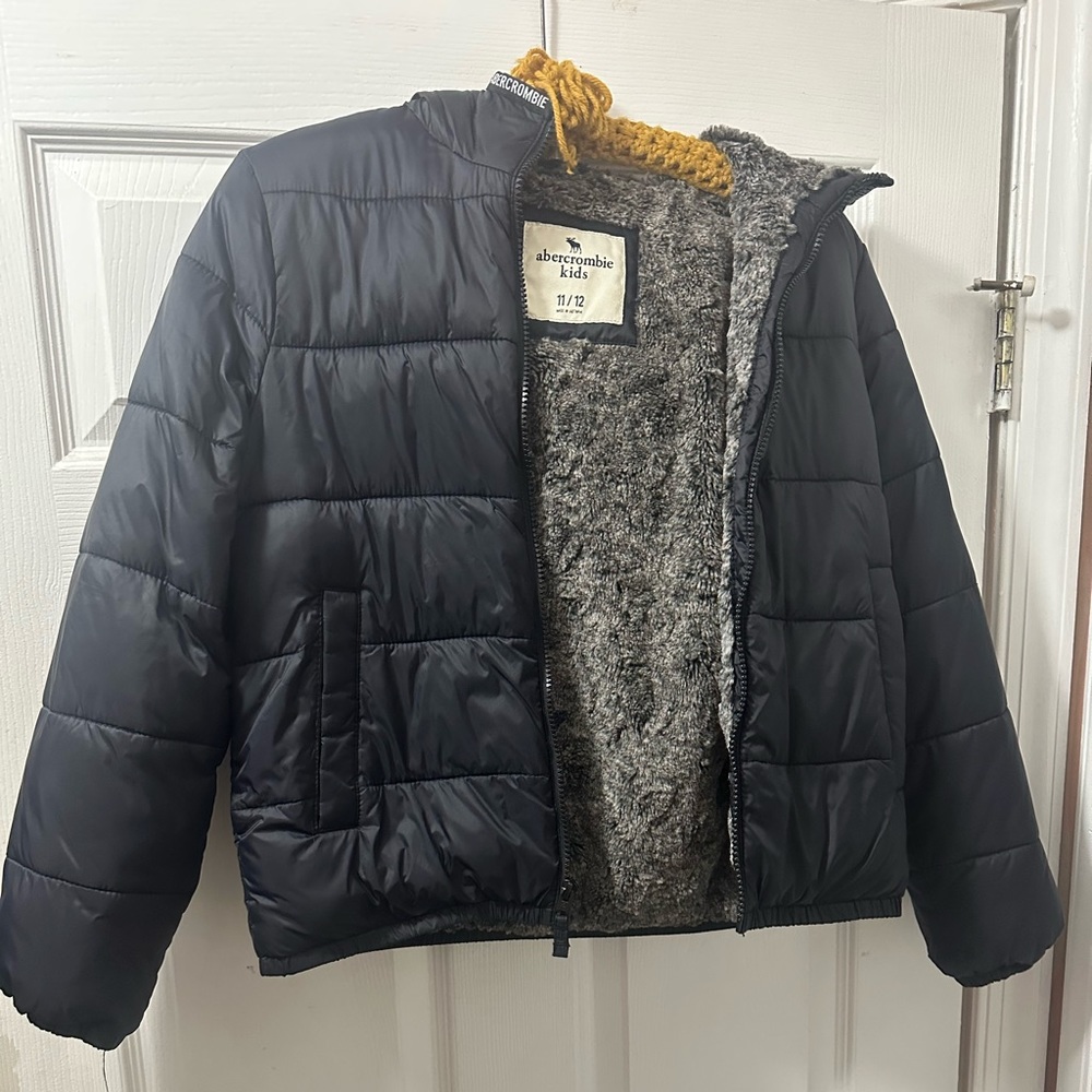 Barely used Abercrombie Kids boys puffer jacket. Size 11/12. No rips or tears